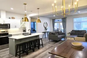 Grey Osprey Cottage 66 - Osoyoos