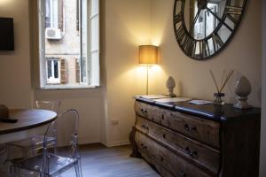 Regina Cappellari - Elegante dimora nel cuore di Roma