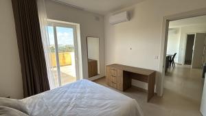 The Valley Collection - Suite B19