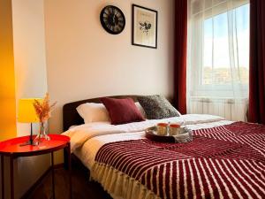 Roof Shelter with Balcony City View Foosball