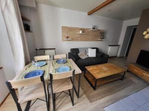 Appartements Les Glycines, T2 near downtown : photos des chambres