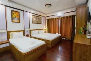 Vientiane Ruby Riverside Hotel - Ban Souanmon