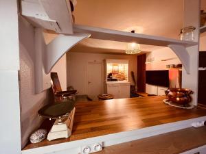 Le Charme du Bouchon Troyen - Cosy & Central