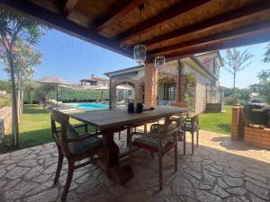 Villa Viola - Ferienhaus mit istrischem Charme in Višnjan, Kroatien