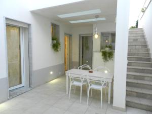 A Pochi Metri Dal Mare Seminterrato - 4-star hotels in Marina di Mancaversa