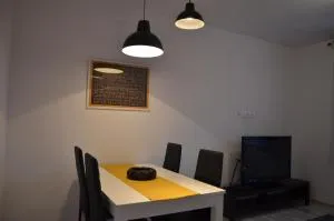 Second Floor Apartment - Felsősófalva