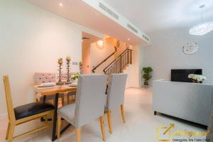 Prestine 3BR Villa in DH2 by deleguest