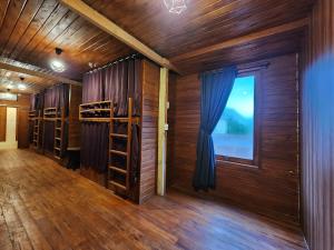 Back To Bajo Hostel Labuan Bajo