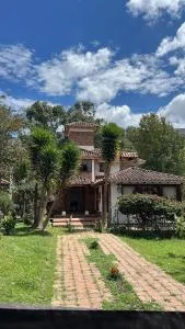 Casa Del Viajero Campestre - Versalles