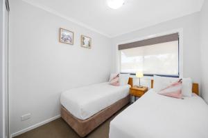205 South Pacific Apartment - pool and aircon
