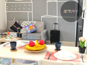 Almas 2Pax Comfort Stylish 100mbps Netflix By STAY