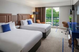 Hotels Renaissance Paris Hippodrome de St. Cloud Hotel : photos des chambres