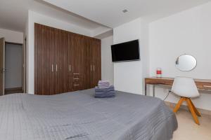 Laguna Vista Cancun Panama Torre Malecon