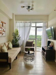 Lily Nest De Boracay