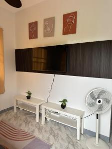 Charming One Bedroom Apartment with Modern Comforts