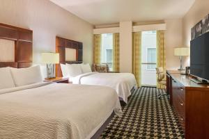 Courtyard by Marriott Denver Downtown