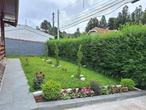 Casa Moderna - 2 Suítes próxima ao Portal em Campos do Jordão