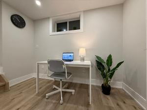 Modern 1BR - Heart of Queen West