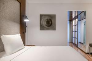 Family Junior Suite King, Junior Suite, 1 King, Sofa bed room in AC Hotel by Marriott Alicante