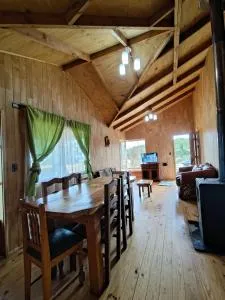 Cabañas Familiares Altos de la Chacra , 1-7 personas 3 dormitorios - Llaullau