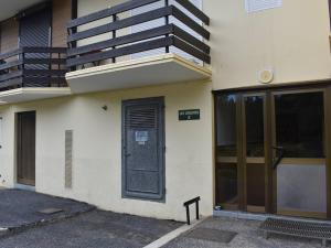 Studio proche pistes avec parking – 2 personnes - FR-1-592-83