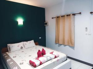 Bansuan Sukcharoen at Kuraburi