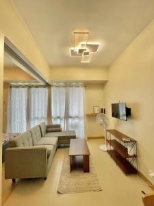 Minimalist Executive Studio at The Palladium