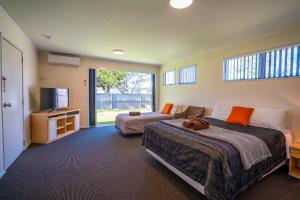 Colonial On Gladstone Motel