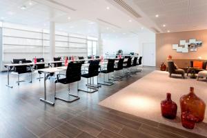 Hotels AC Hotel by Marriott Paris Le Bourget Airport : photos des chambres