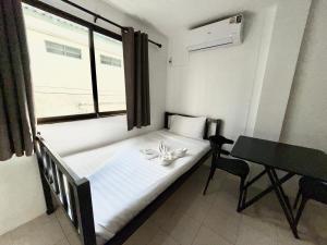 Patong Canal Villa 208