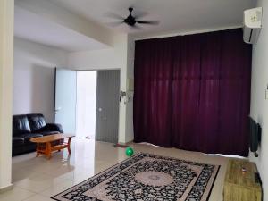 Naira Homestay
