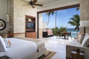 West Beach King Room with Balcony – Second Floor room in Dorado Beach a Ritz-Carlton Reserve