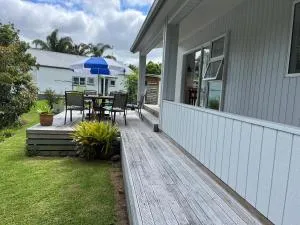 Guacamole Cottage - Whakamarama