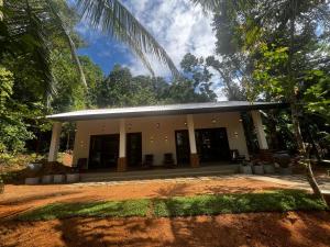 Mount Villa Unawatuna