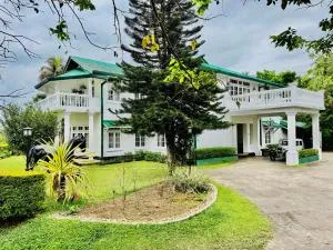 Ilukthenna bungalow - Dedugala