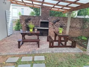 Mechell's Accomodation - 昆斯敦