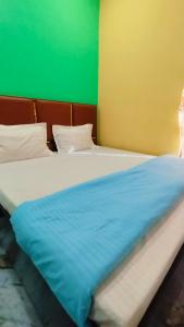 Yamunotri Darshan Resort By Preet rS