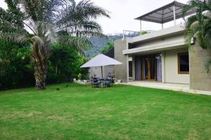 2 Bedroom Villa with Pool & Close to Setangi Beach