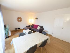 Appartements Le Garnier - Lyon 7 avec Balcon & Parking Inclus : photos des chambres