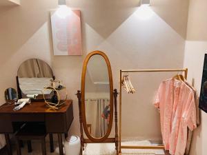 Hongdae Lolo Cozy