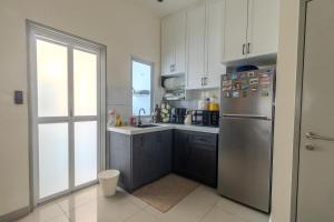 Mat Leo Homestay at MRT Kajang
