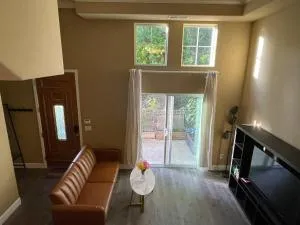Cozy 3-Bedroom house with central AC and heating - ليفرمور