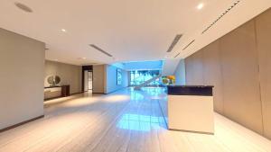 Carnelian Tower Hotel at Forestcity 4123 with WIFI