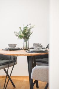 Kingsize Bett, zwei Zimmer, Waschmaschine, Netflix