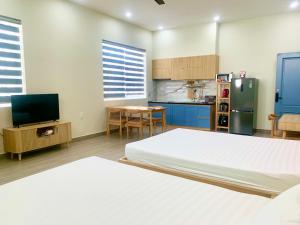 Moc Son Apartment - Attractive price for week and month stay - Serene Beachside Retreat Near Marble Mountains