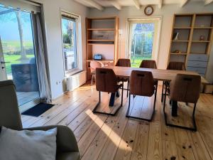 Komfortables Ferienhaus mit Garten, Weitblick und Whirlpool