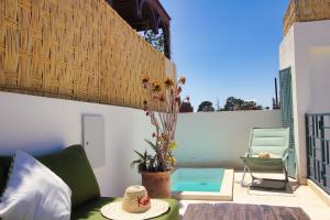 Riad Ker46 rooftop, pool and stunning views