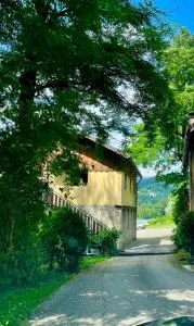 Maison de vacances avec grand terrain - 阿尔贝维尔