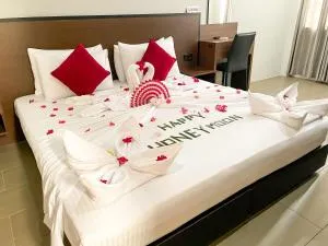 Awesome Suite - 心玛芙市