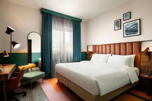 King Room - Porta Nuova room in Four Points by Sheraton Milan Center
